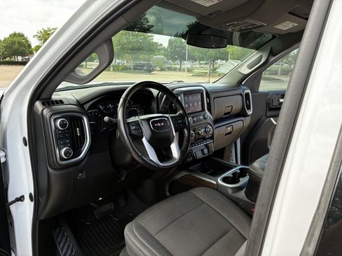 Used 2020 GMC Sierra 1500 Elevation w/ Elevation Value Package AWD/4WD image 30