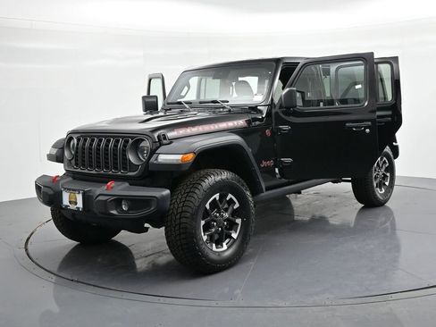 Used 2025 Jeep Wrangler Unlimited Rubicon image 25