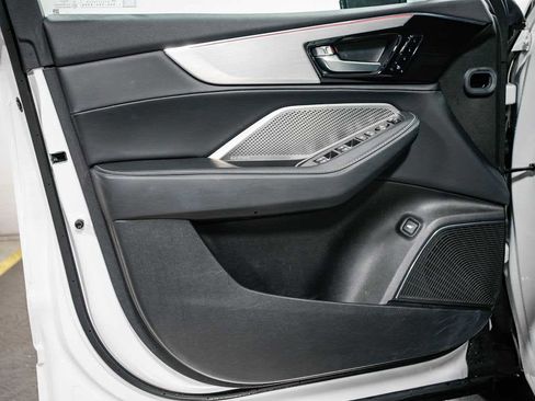 Used 2024 Acura MDX SH-AWD w/ Technology Package image 23