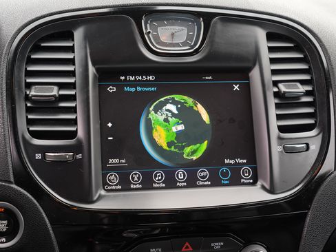 Used 2017 Chrysler 300 S w/ 300S Premium Group 2 w/2_L image 25