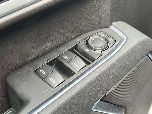 New 2026 GMC Sierra 1500 Elevation image 15