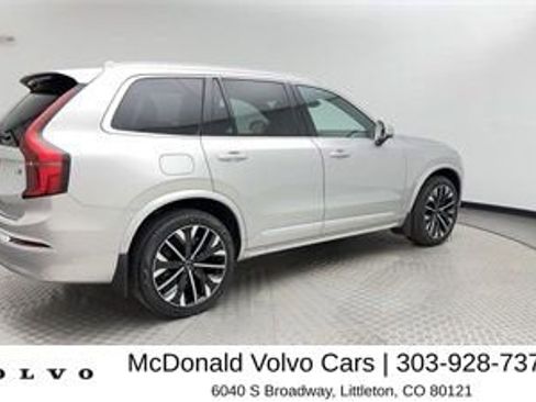New 2025 Volvo XC90 B5 Core w/ Protection Package Premier AWD/4WD image 2