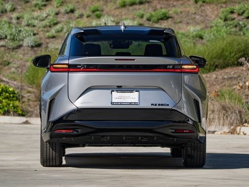 New 2026 Lexus RZ 450e image 10