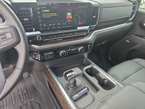 Used 2026 GMC Sierra 1500 Elevation w/ Elevation Premium Package image 21