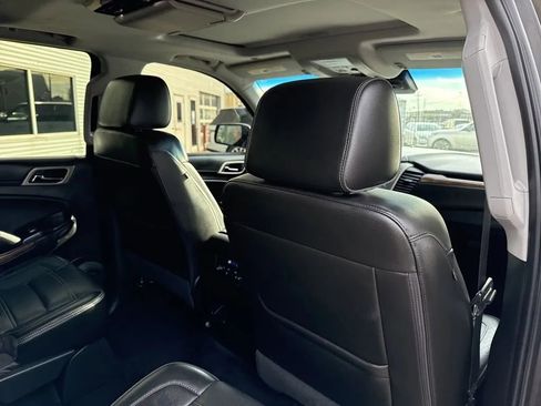 Used 2019 GMC Yukon XL Denali w/ Open Road Package image 22
