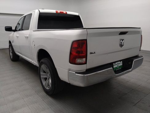 Used 2021 RAM 1500 Classic SLT AWD/4WD image 5