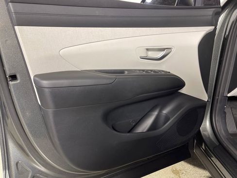 Certified 2025 Hyundai Tucson SEL image 19