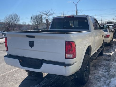 Used 2018 RAM 2500 Big Horn w/ Sport Appearance Group image 4