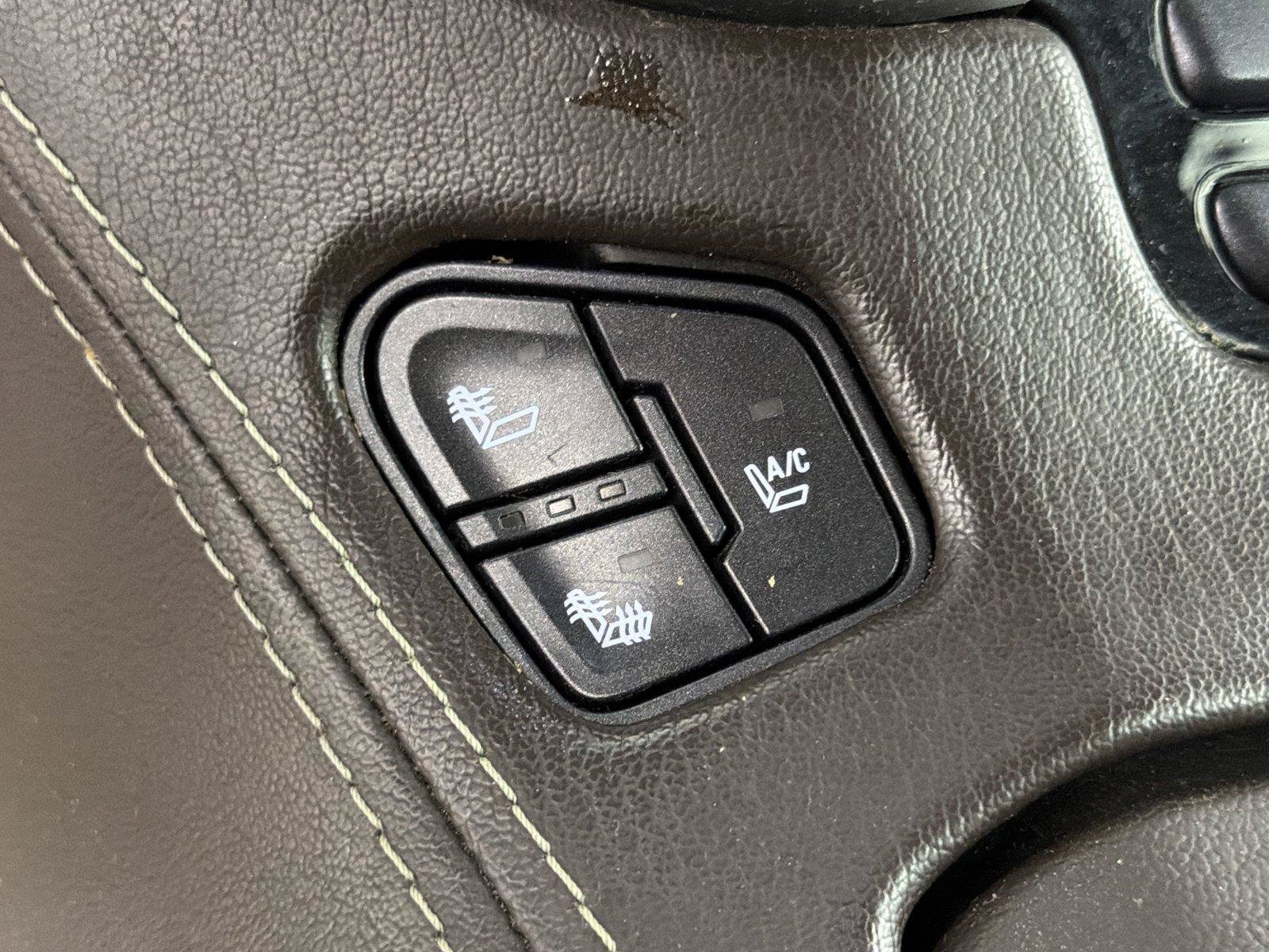 Used 2015 Chevrolet Tahoe LTZ RWD image 30