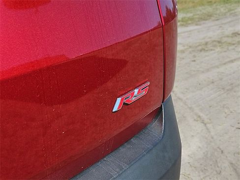 Used 2023 Chevrolet Traverse RS image 6