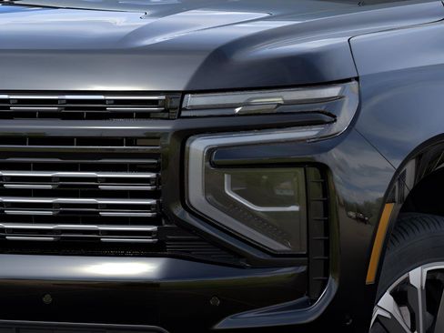 New 2026 Chevrolet Suburban High Country w/ LPO, Illumination Package AWD/4WD image 10