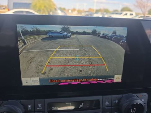 Used 2025 Toyota Grand Highlander XLE image 24