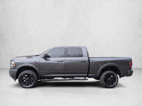 Used 2022 RAM 3500 Laramie w/ Night Edition image 8