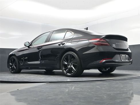 Used 2023 Genesis G70 2.0T w/ Sport Prestige Package image 12