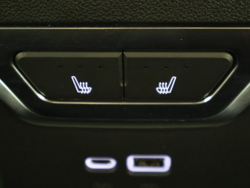 Used 2023 GMC Sierra 1500 Denali Ultimate image 47