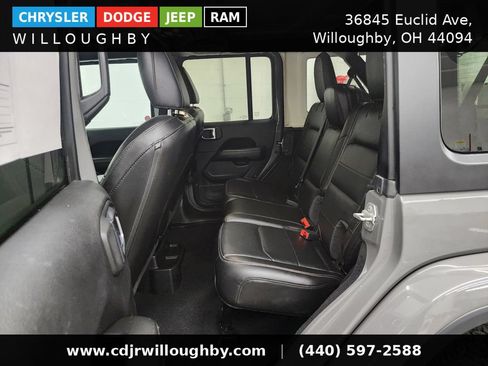 Used 2020 Jeep Wrangler Unlimited Sahara w/ Uconnect 4C Nav & Sound Group AWD/4WD image 26