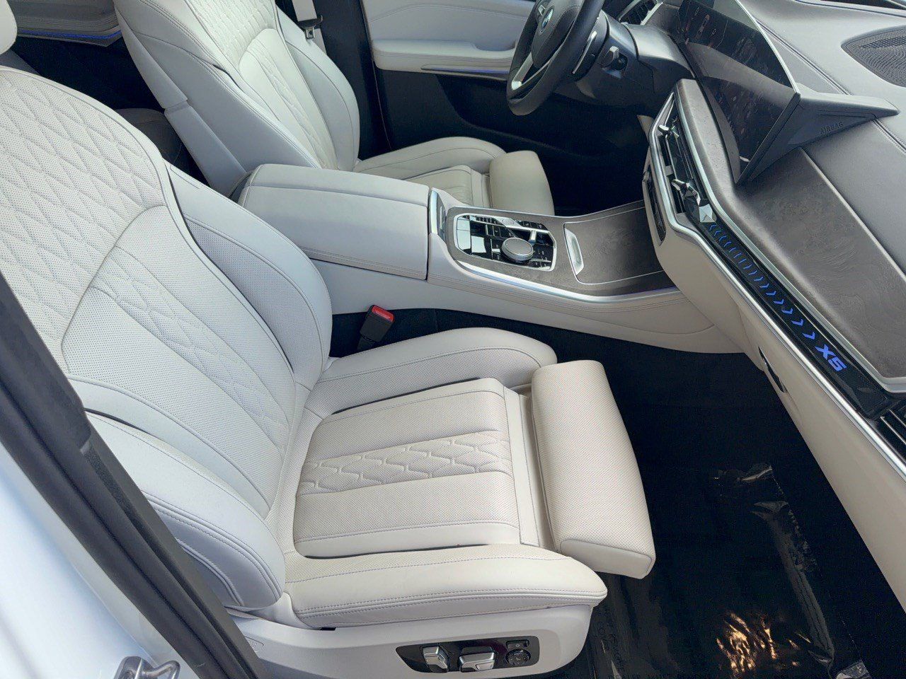 Used 2026 BMW X5 sDrive40i RWD image 30