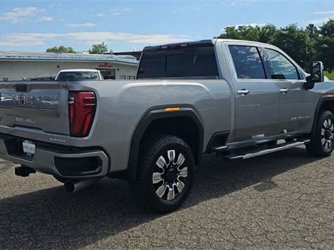 New 2025 GMC Sierra 2500 Denali w/ Technology Package image 8