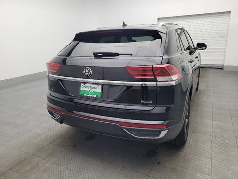 Used 2020 Volkswagen Atlas Cross Sport SE image 7