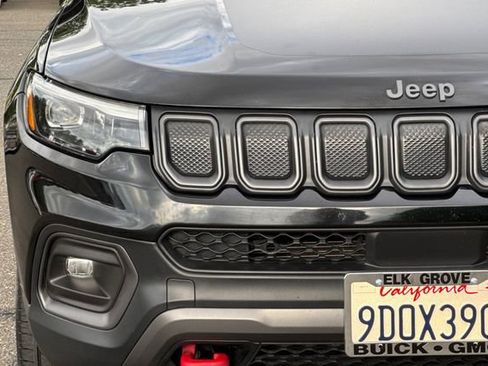 Used 2022 Jeep Compass Trailhawk w/ Trailhawk Elite Group AWD/4WD image 48
