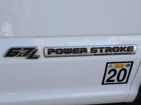 Used 2017 Ford F550 2WD Regular Cab Super Duty image 47