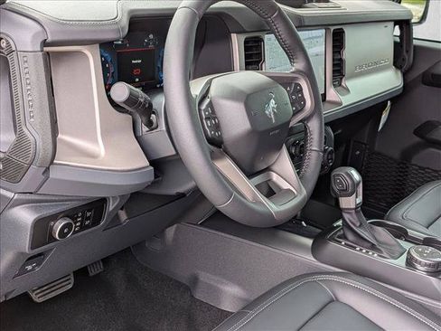 New 2026 Ford Bronco Outer Banks AWD/4WD image 3
