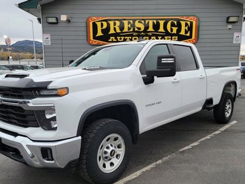 Used 2024 Chevrolet Silverado 3500 LT image 1