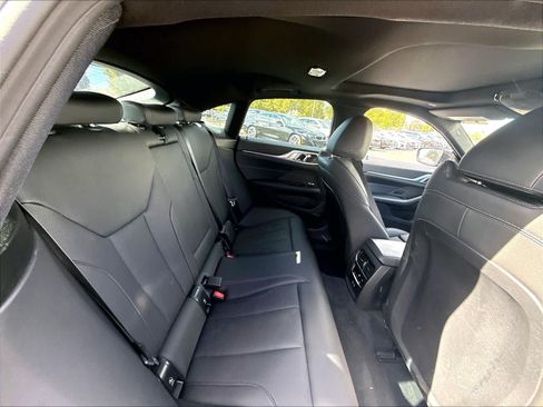 Used 2025 BMW i4 eDrive40 w/ Premium Package RWD image 26