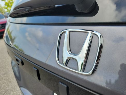 Used 2024 Honda Pilot EX-L image 8