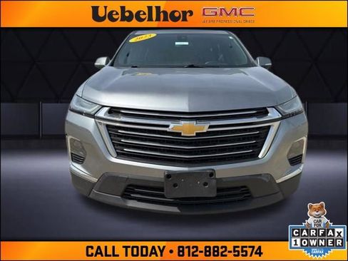 Used 2023 Chevrolet Traverse LT image 14