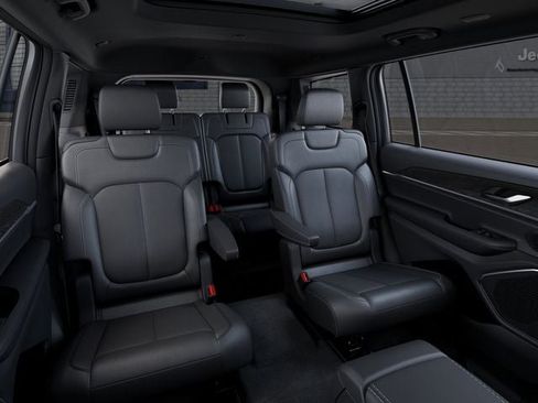 New 2026 Jeep Grand Cherokee L Limited AWD/4WD image 15