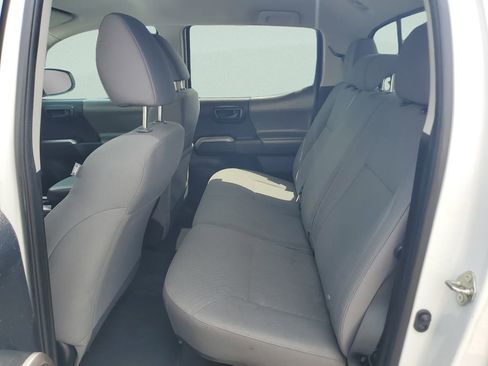 Used 2021 Toyota Tacoma SR5 RWD image 13