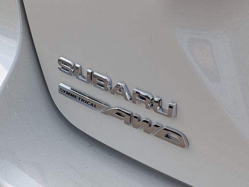 Used 2025 Subaru Crosstrek 2.5i Limited w/ Crosstrek Mirror Package image 31