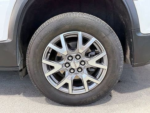 Used 2021 GMC Acadia SLT image 46