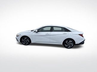 Certified 2025 Hyundai Elantra Limited video 2