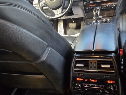 Used 2014 BMW 750Li xDrive w/ Executive Package image 20