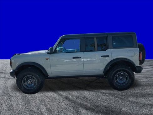 New 2025 Ford Bronco Badlands w/ Sasquatch Package image 7