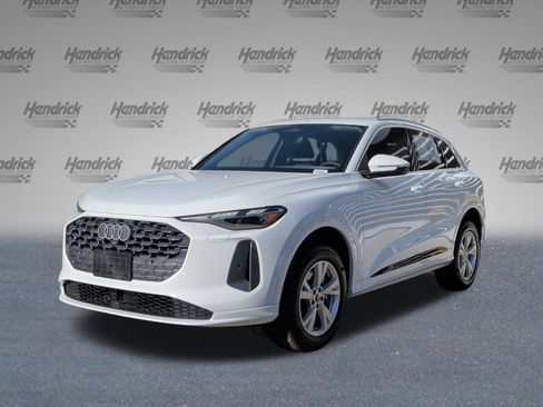 New 2025 Audi Q5 Premium image 5