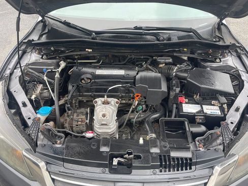 Used 2013 Honda Accord EX image 10