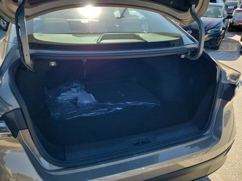 New 2026 Nissan Sentra SL w/ Floor Mat Package FWD image 5