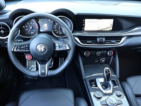 Used 2023 Alfa Romeo Stelvio Quadrifoglio w/ Active Assist Plus Package image 15