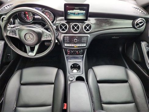 Used 2018 Mercedes-Benz GLA 250 4MATIC image 20