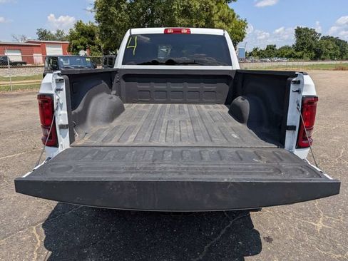 Used 2025 RAM 2500 Big Horn AWD/4WD image 13