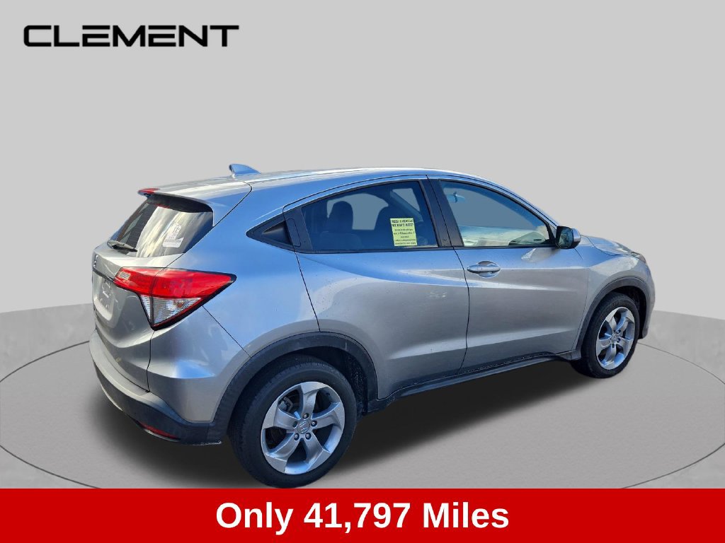 Used 2021 Honda HR-V LX image 8