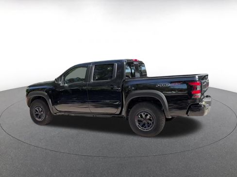 Used 2026 Nissan Frontier PRO-4X AWD/4WD image 10