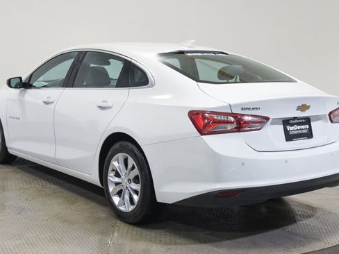Used 2022 Chevrolet Malibu LT image 9