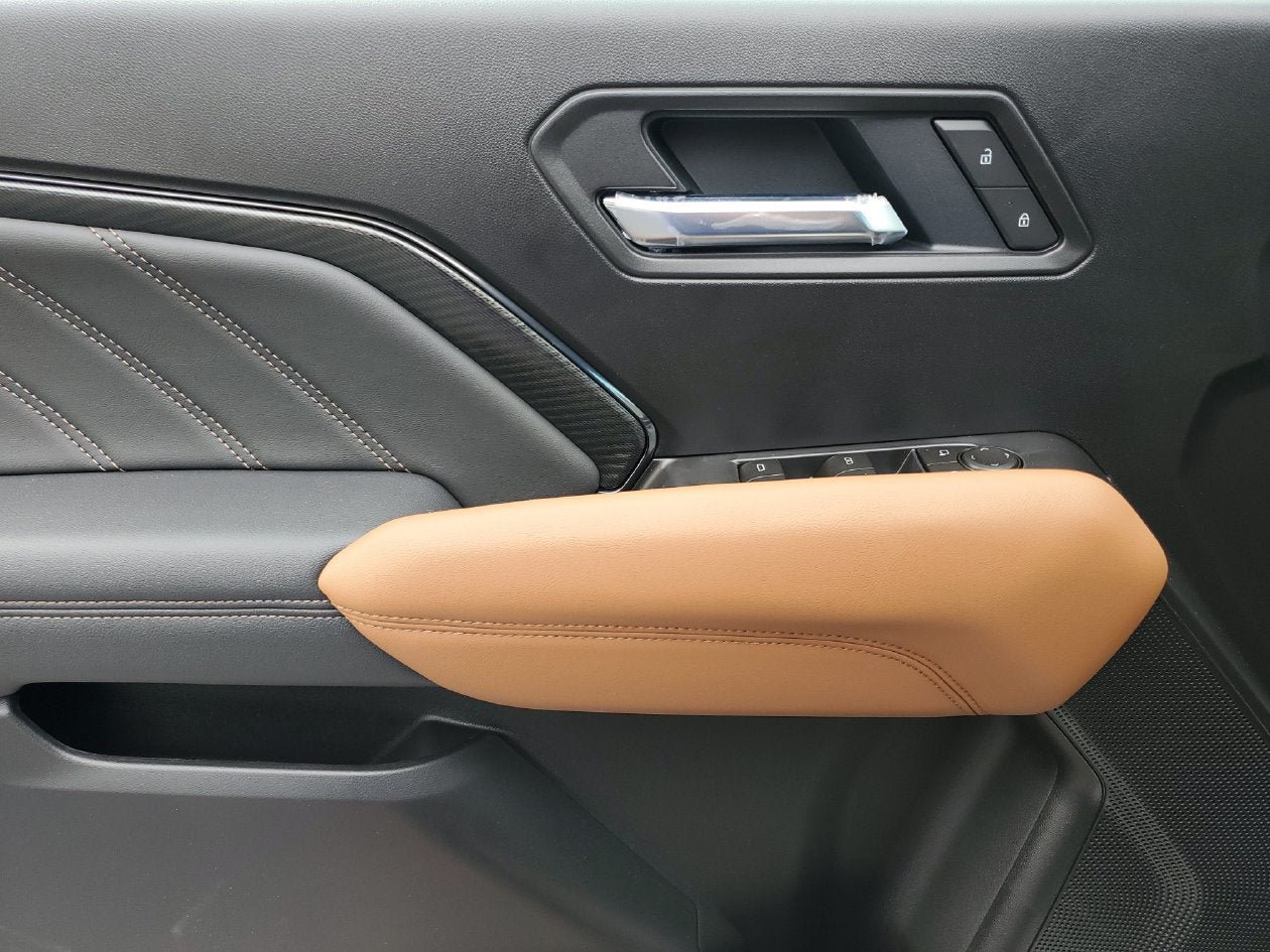 New 2026 GMC Canyon AT4 AWD/4WD image 17