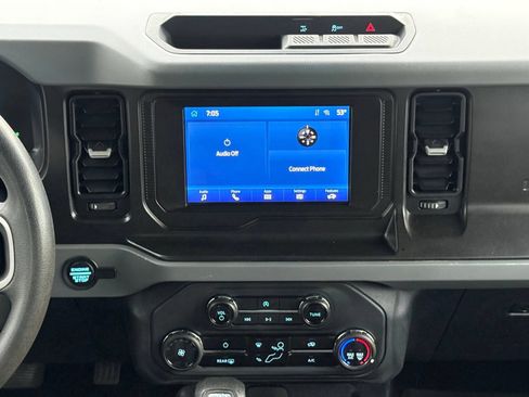 Used 2023 Ford Bronco 2-Door AWD/4WD image 21
