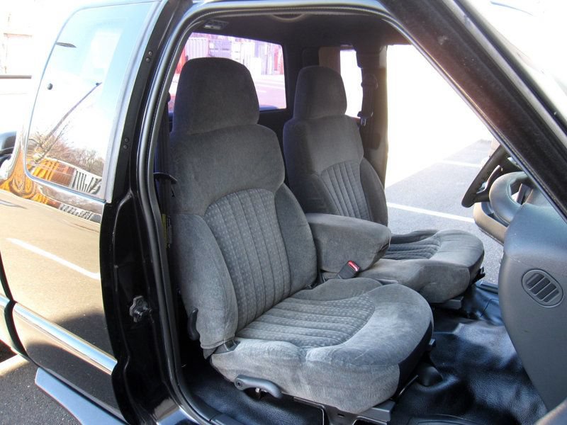 Used 2002 Chevrolet S10 Pickup 2WD Extended Cab w/ Comfort Convenience Pkg image 23