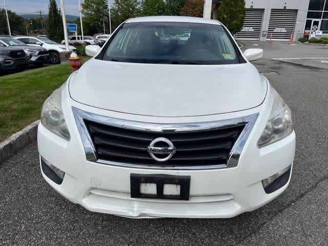 Used 2015 Nissan Altima 2.5 S w/ Power Driver Seat Package FWD image 2